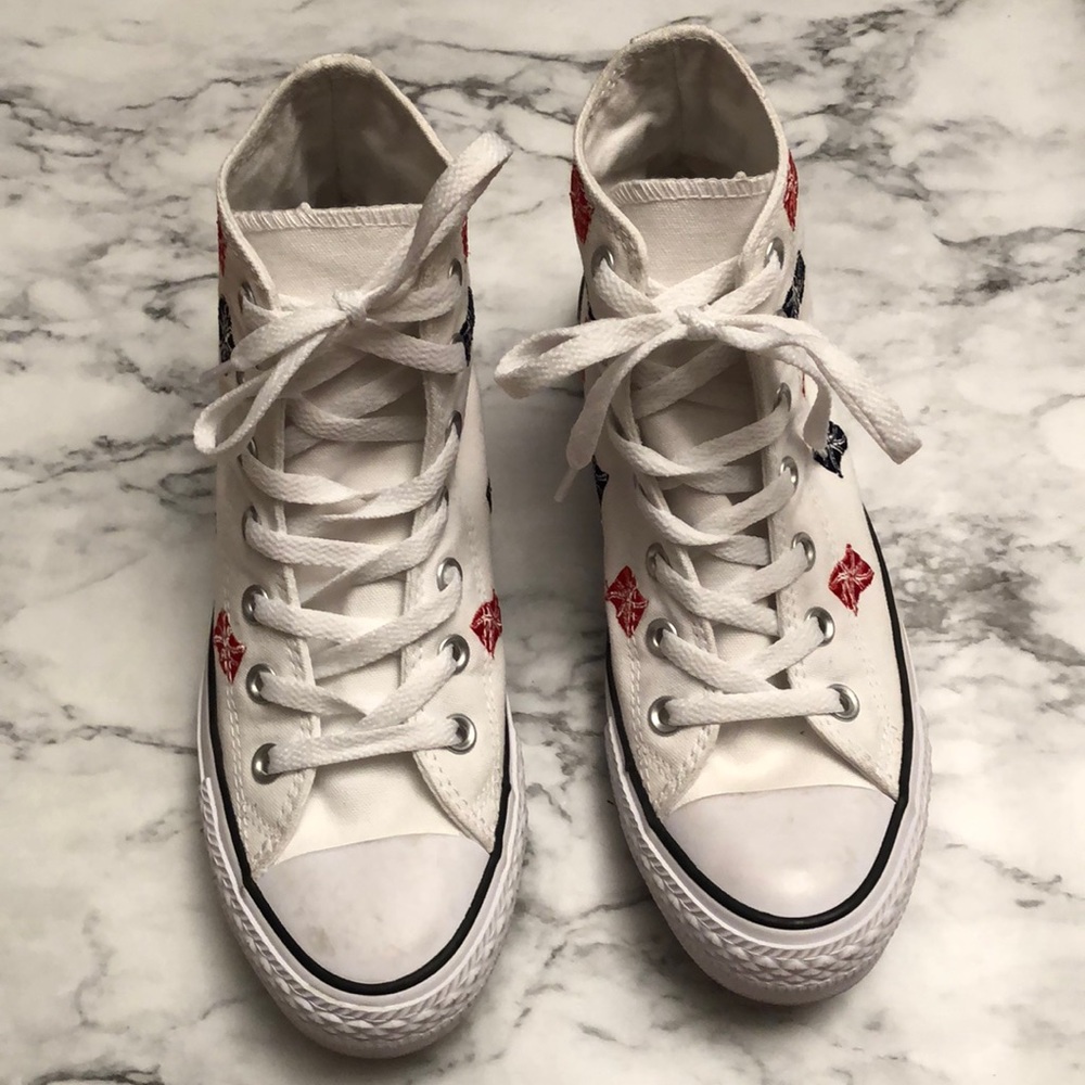 Chuck Taylor All Star Converse - Picture 4 of 8